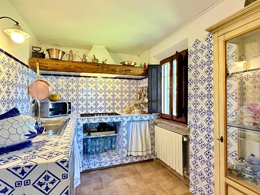 Immagine 14 di Villa in vendita  a San Miniato