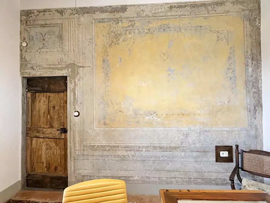 Immagine 38 di Villa in vendita  a San Miniato