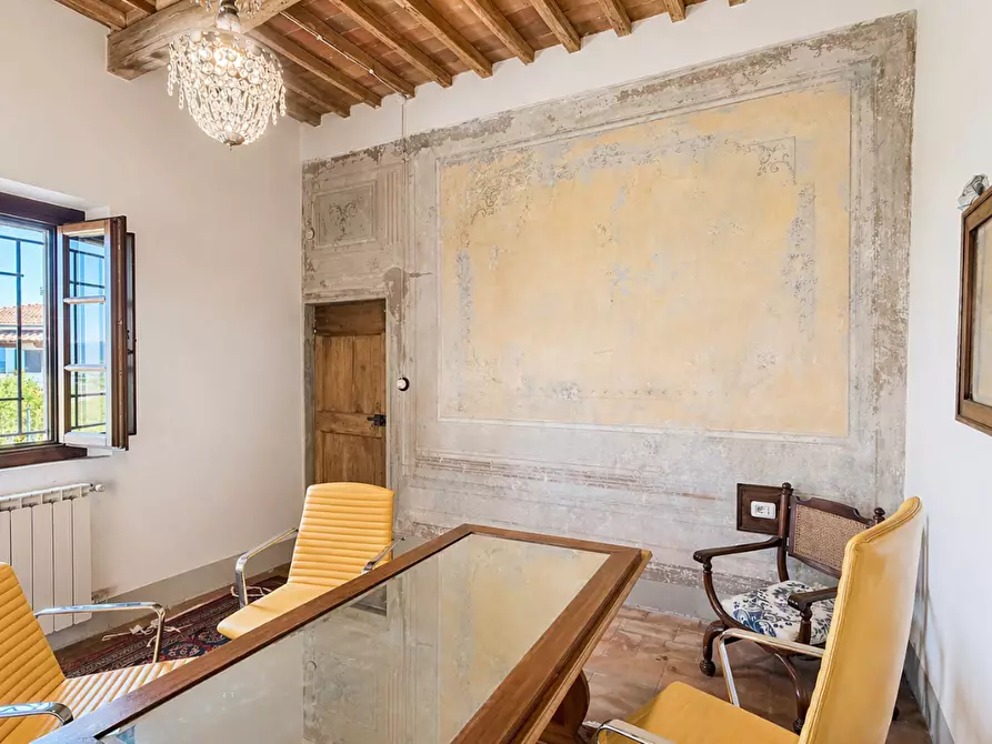 Immagine 37 di Villa in vendita  a San Miniato