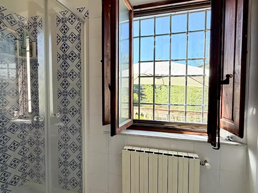 Immagine 18 di Villa in vendita  a San Miniato