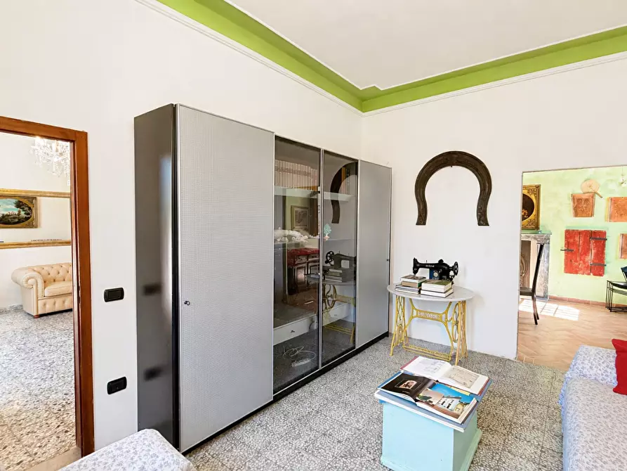 Immagine 33 di Villa in vendita  a San Miniato