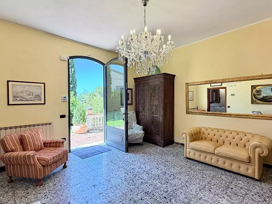 Immagine 24 di Villa in vendita  a San Miniato