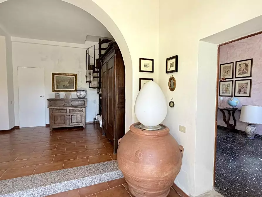 Immagine 4 di Villa in vendita  a San Miniato