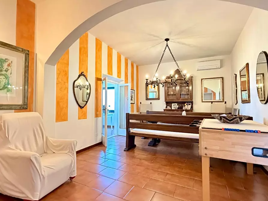 Immagine 7 di Villa in vendita  a San Miniato