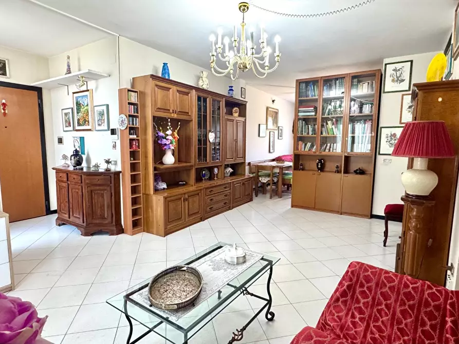 Immagine 8 di Appartamento in vendita  a Empoli