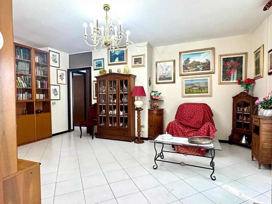 Immagine 5 di Appartamento in vendita  a Empoli