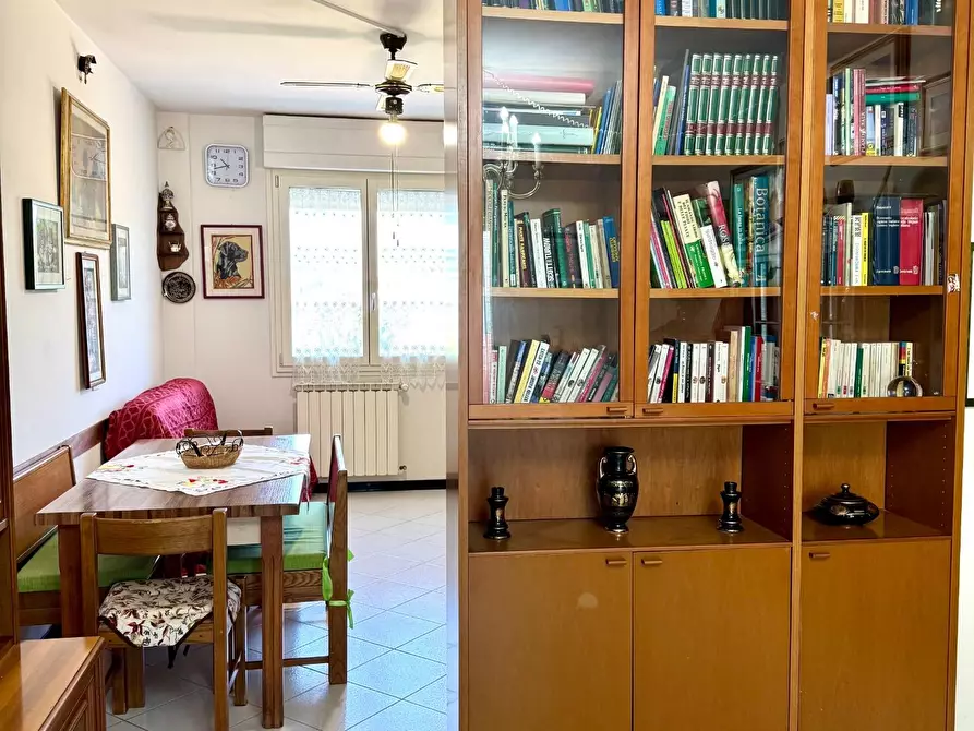 Immagine 10 di Appartamento in vendita  a Empoli