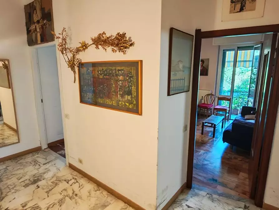 Immagine 11 di Appartamento in vendita  a Chiavari