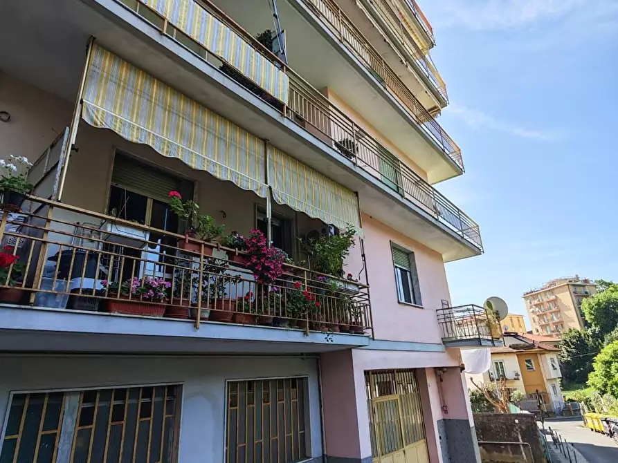 Immagine 2 di Appartamento in vendita  a Chiavari