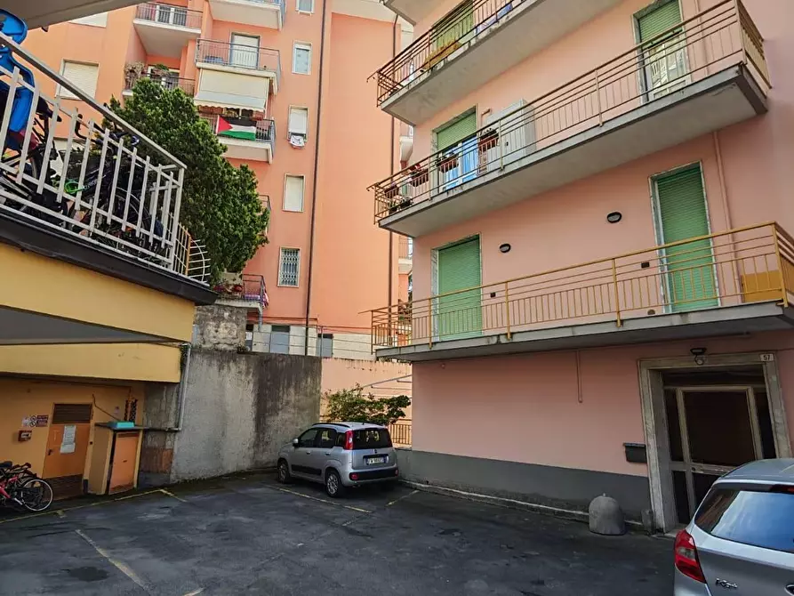 Immagine 3 di Appartamento in vendita  a Chiavari