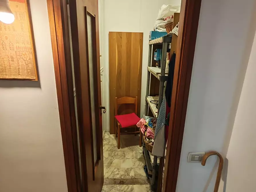 Immagine 13 di Appartamento in vendita  a Chiavari