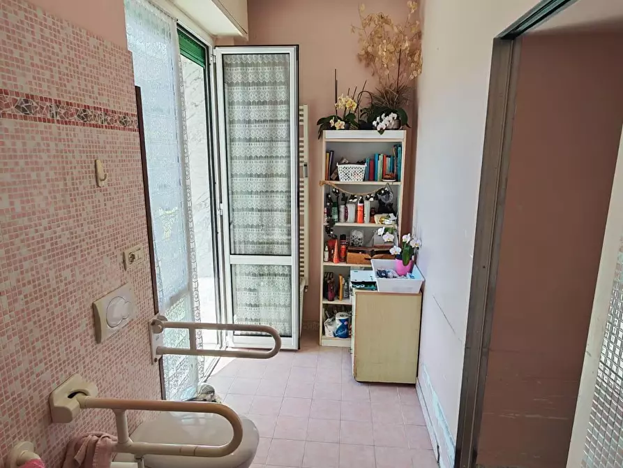 Immagine 31 di Appartamento in vendita  a Chiavari