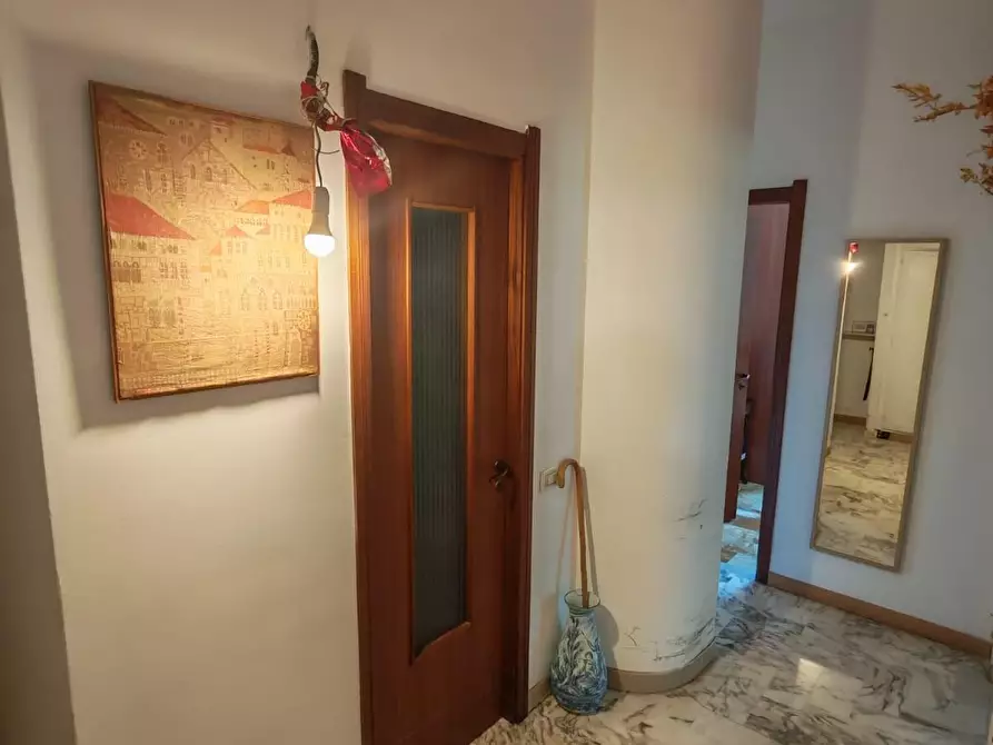 Immagine 9 di Appartamento in vendita  a Chiavari