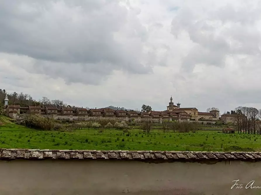 Immagine 83 di Casa colonica in vendita  a Lucca