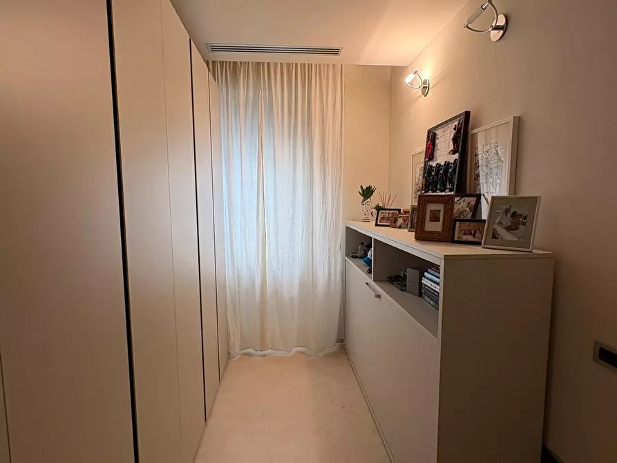 Immagine 25 di Appartamento in vendita  a Viareggio