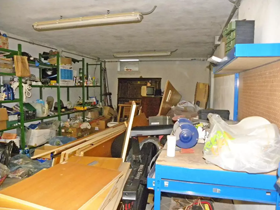 Immagine 18 di Villa in vendita  a Capannori