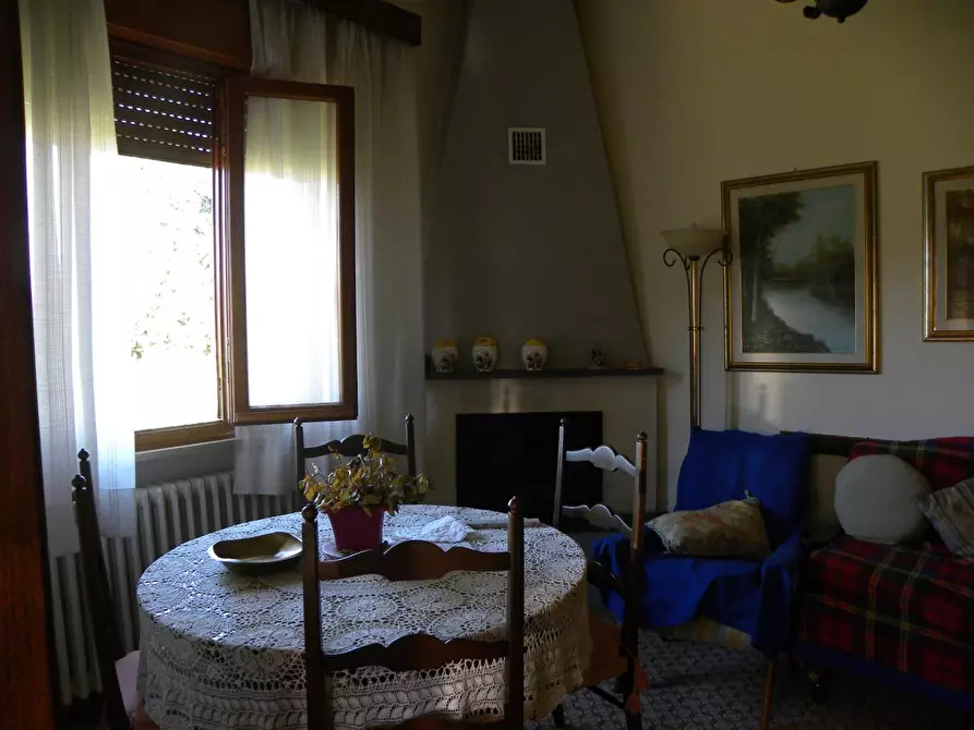 Immagine 30 di Villa in vendita  a Capannori