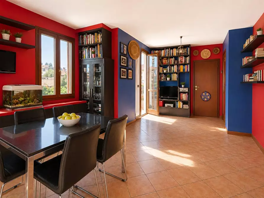 Immagine 1 di Appartamento in vendita  a Pisa