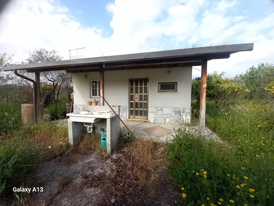 Immagine 1 di Terreno agricolo in vendita  a Castelnuovo Magra