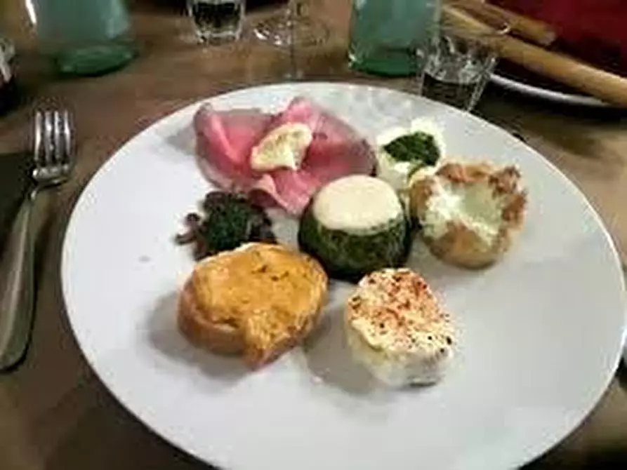 Immagine 21 di Bar / Ristorante in vendita  a San Mauro Torinese