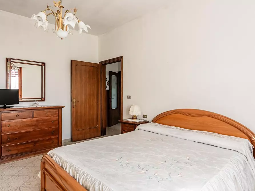 Immagine 12 di Casa indipendente in vendita  a Santa Maria A Monte