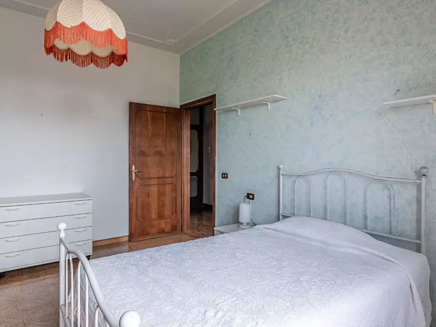 Immagine 23 di Casa indipendente in vendita  a Santa Maria A Monte