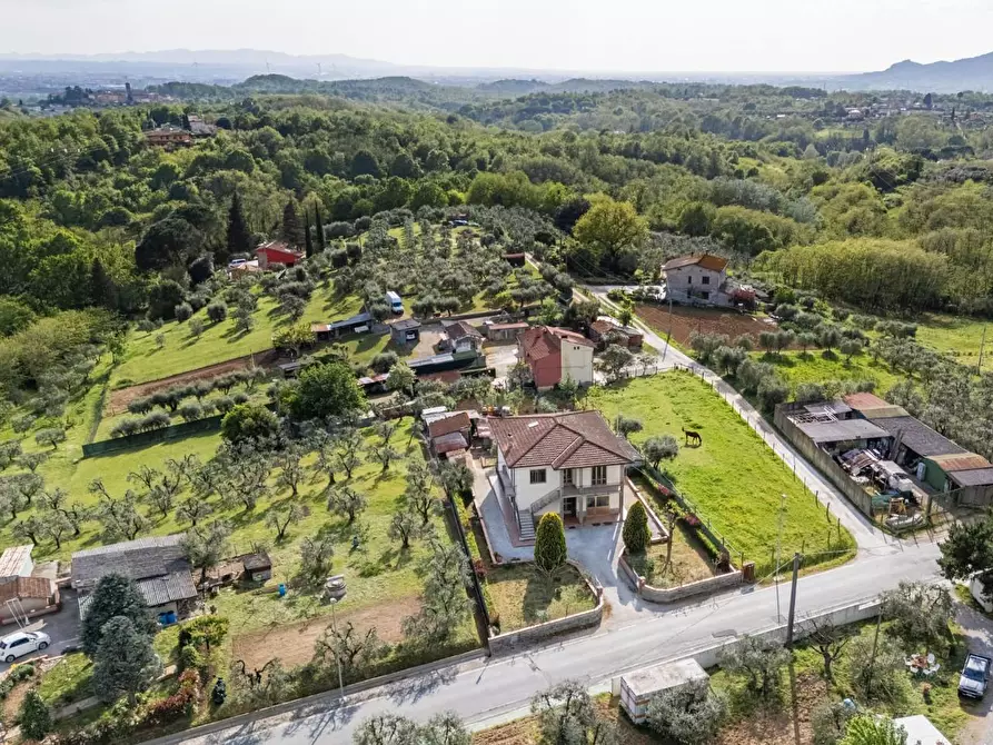 Immagine 1 di Casa indipendente in vendita  a Santa Maria A Monte