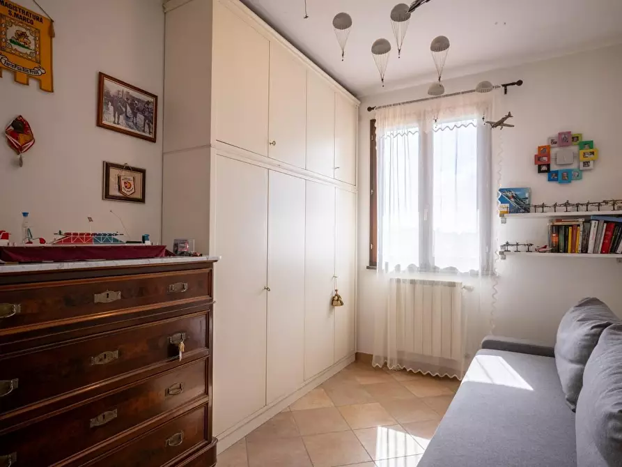 Immagine 48 di Villetta a schiera in vendita  a Cascina