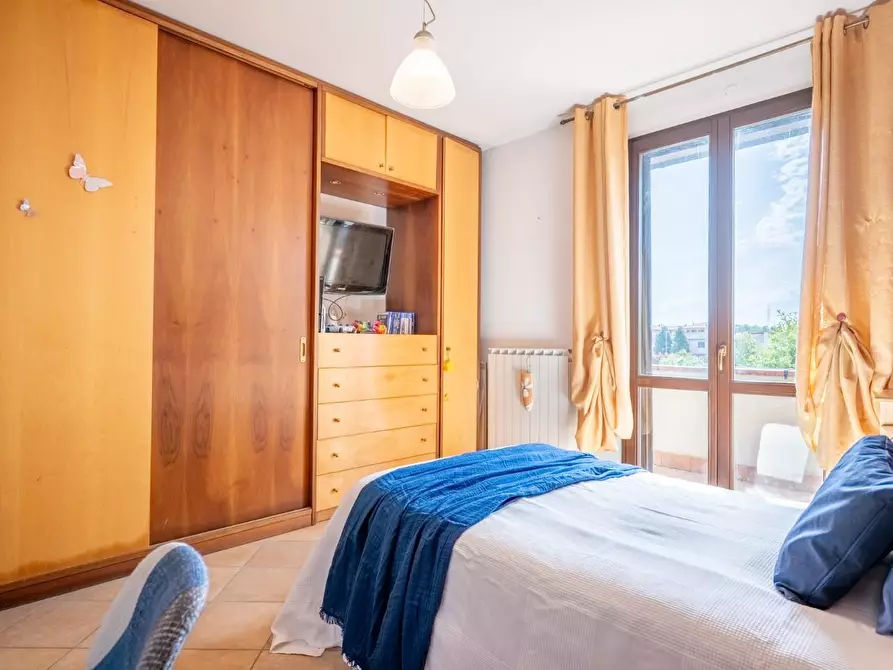 Immagine 44 di Villetta a schiera in vendita  a Cascina