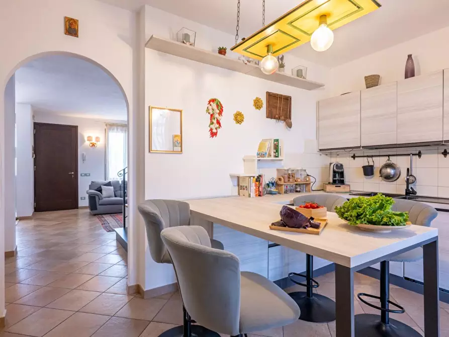 Immagine 31 di Villetta a schiera in vendita  a Cascina