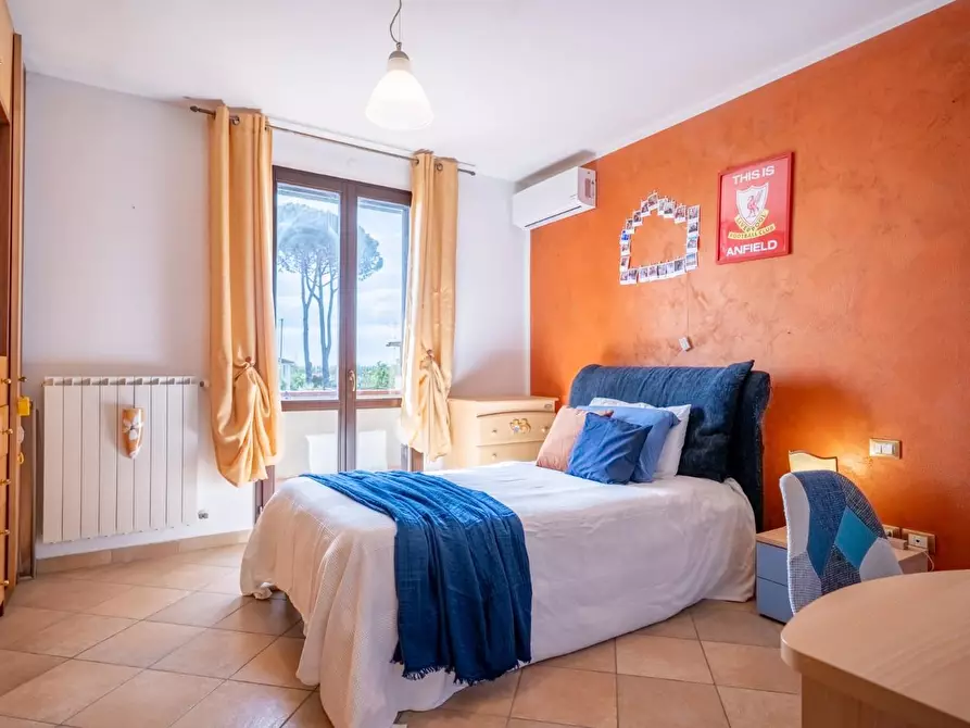 Immagine 43 di Villetta a schiera in vendita  a Cascina