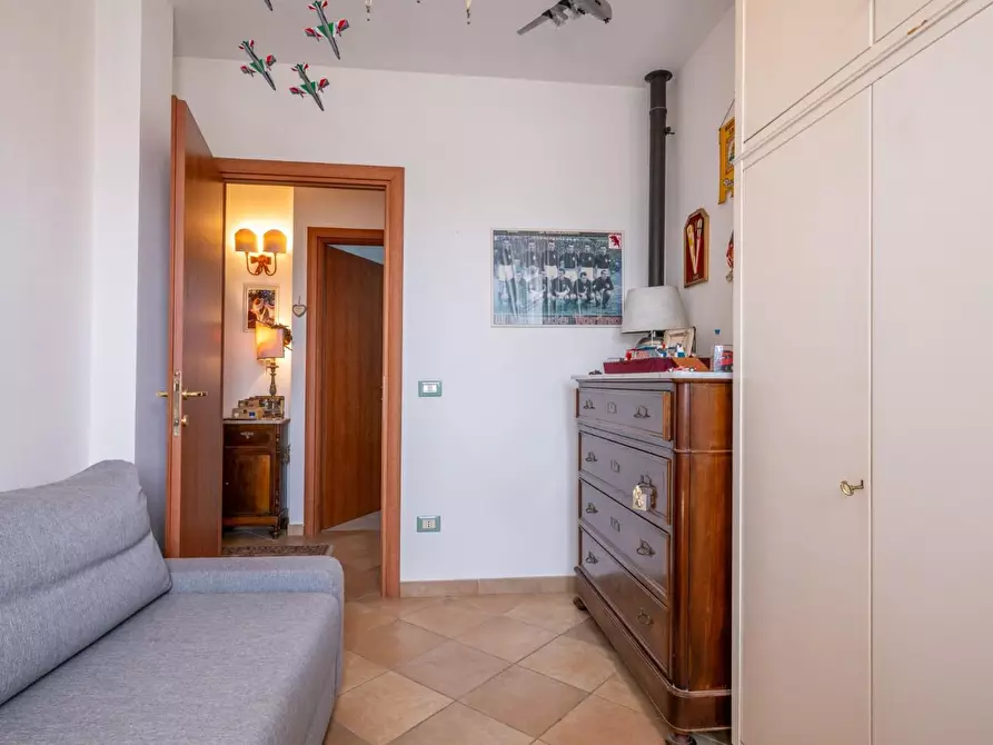 Immagine 49 di Villetta a schiera in vendita  a Cascina