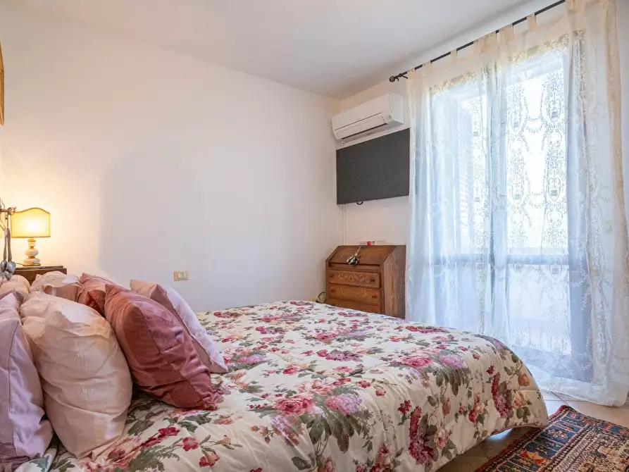 Immagine 58 di Villetta a schiera in vendita  a Cascina