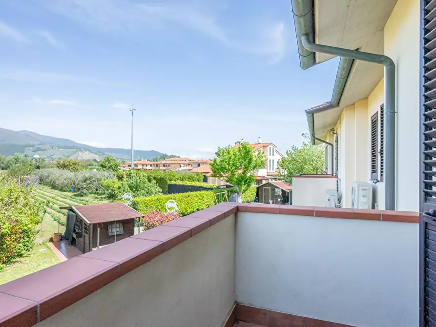 Immagine 63 di Villetta a schiera in vendita  a Cascina