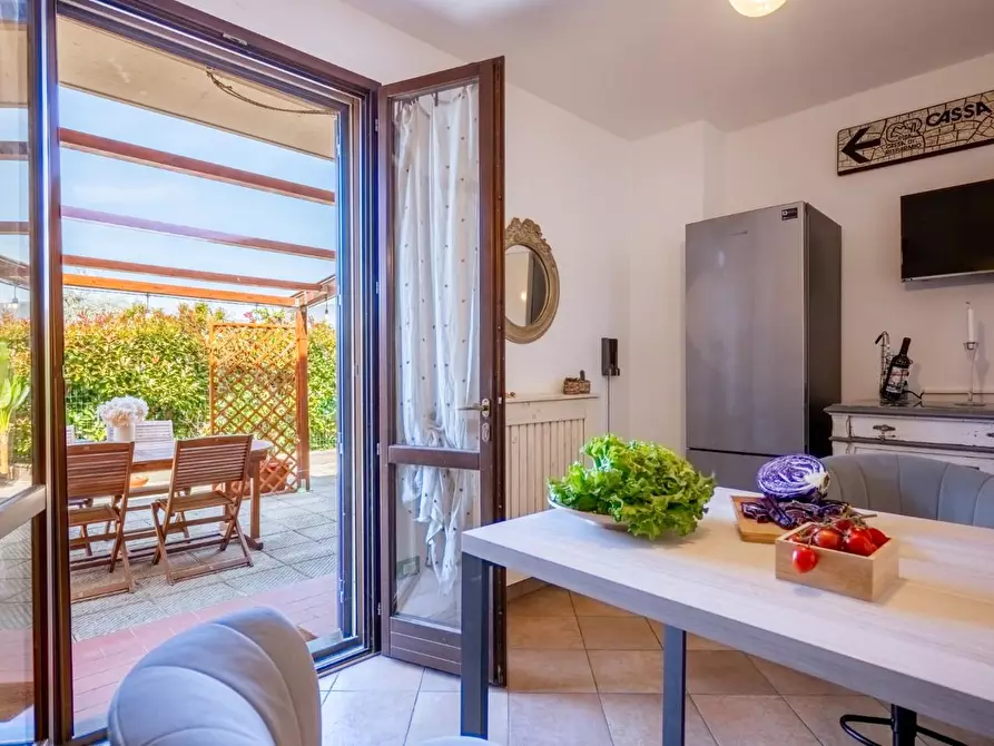 Immagine 30 di Villetta a schiera in vendita  a Cascina