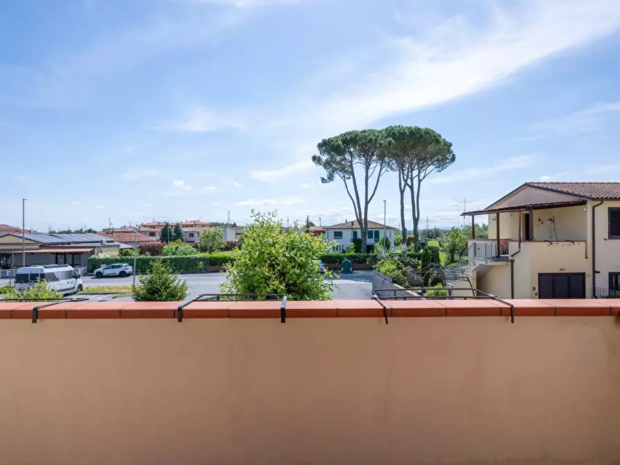 Immagine 55 di Villetta a schiera in vendita  a Cascina