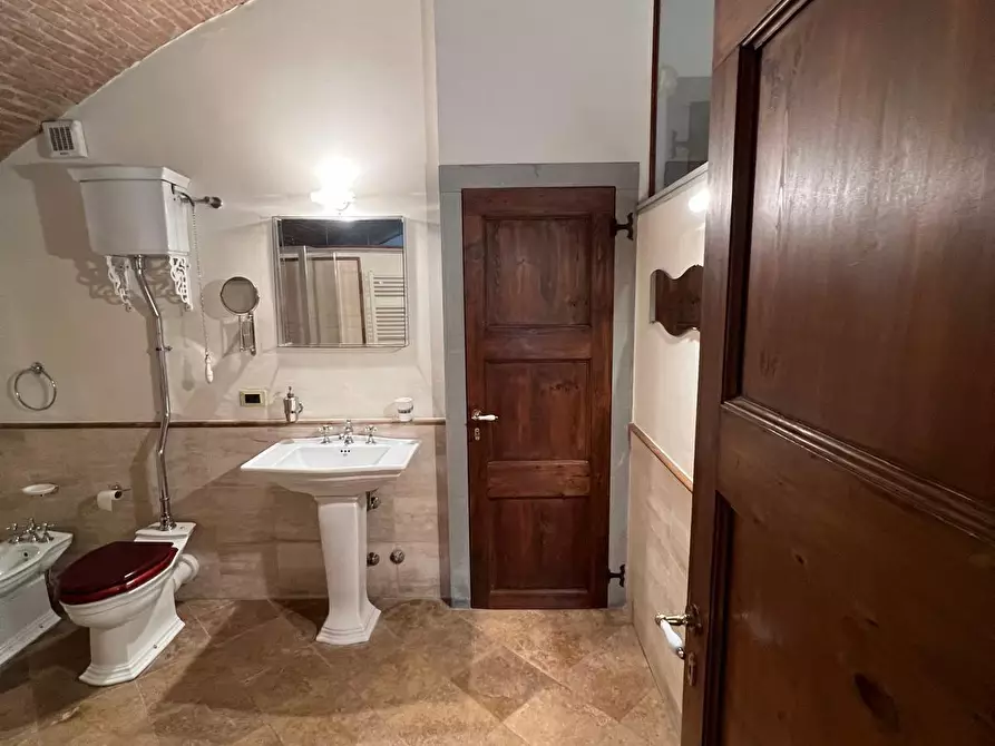 Immagine 21 di Appartamento in vendita  a Empoli