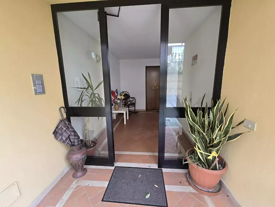 Immagine 19 di Appartamento in vendita  a Cascina