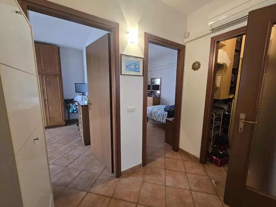 Immagine 8 di Appartamento in vendita  a Cascina