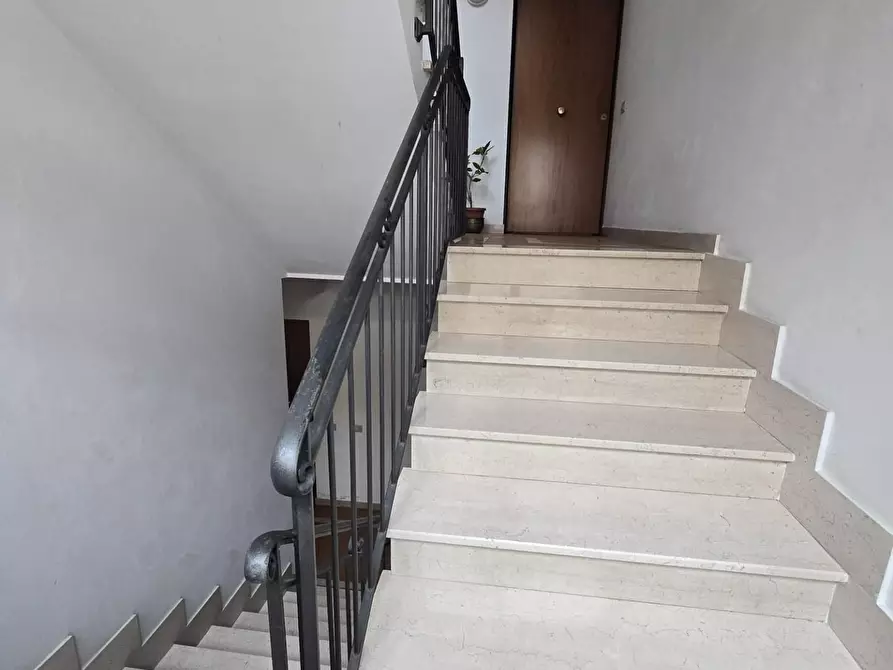 Immagine 20 di Appartamento in vendita  a Cascina