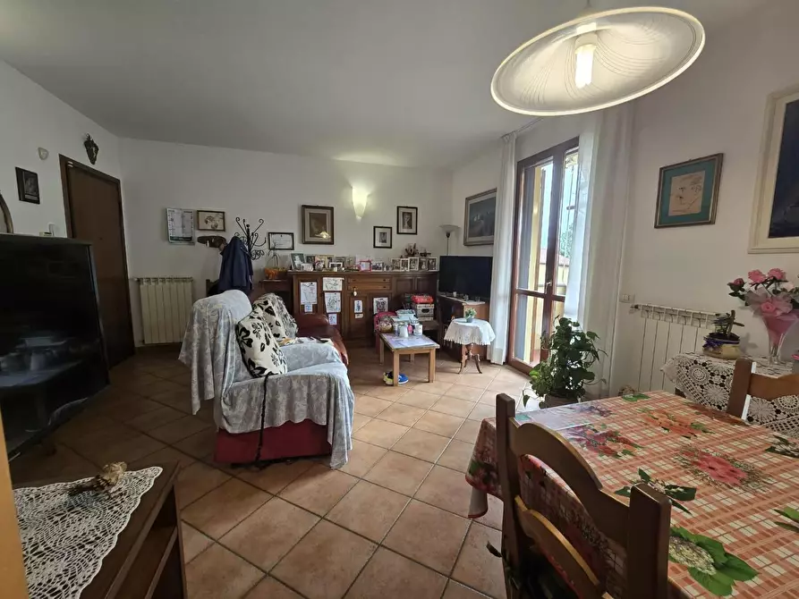 Immagine 7 di Appartamento in vendita  a Cascina
