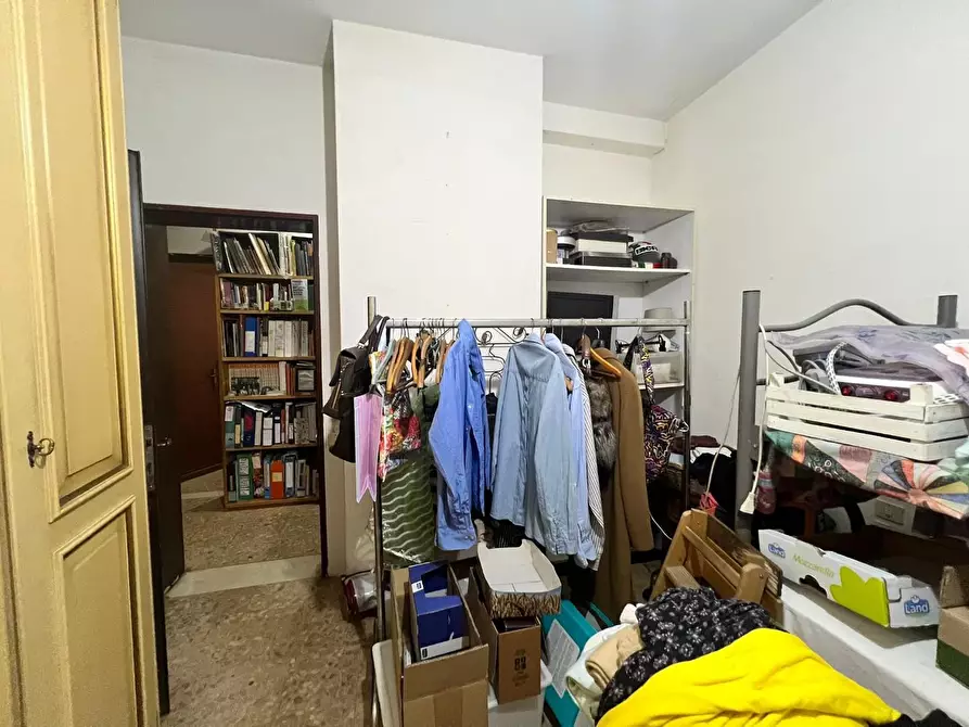 Immagine 14 di Villa in vendita  a Capannori