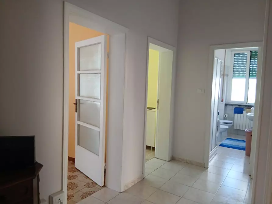 Immagine 15 di Appartamento in vendita  a Livorno