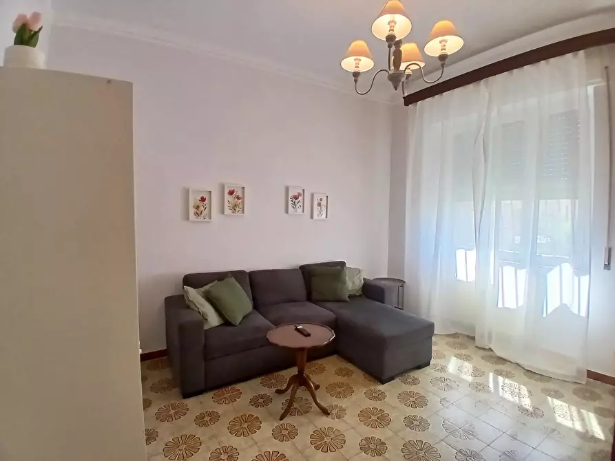 Immagine 5 di Appartamento in vendita  a Livorno