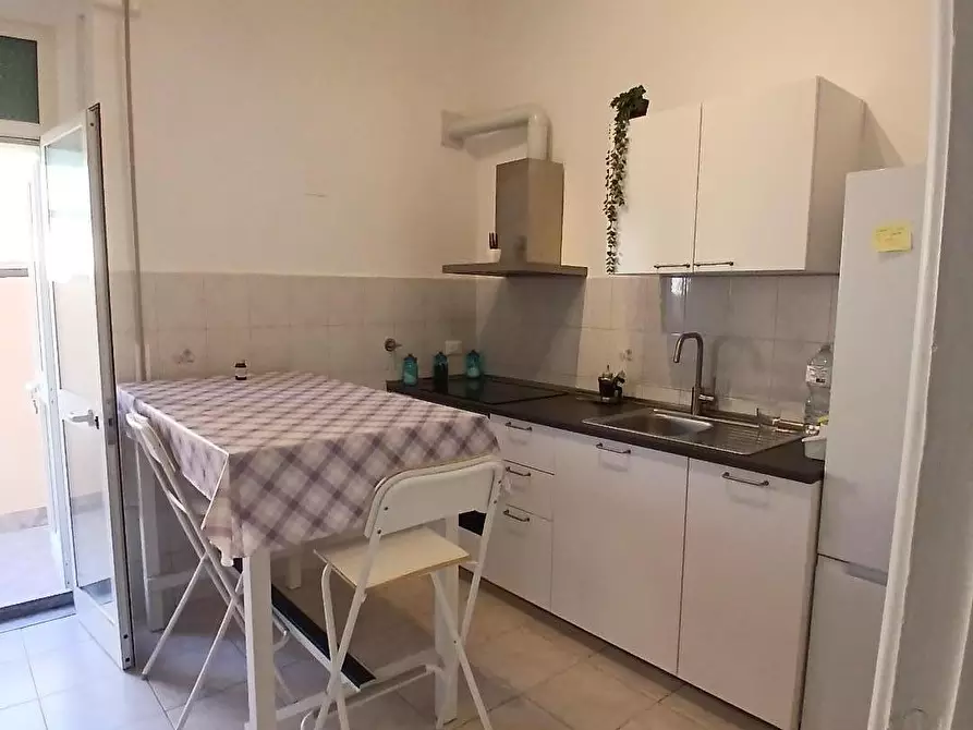 Immagine 14 di Appartamento in vendita  a Livorno