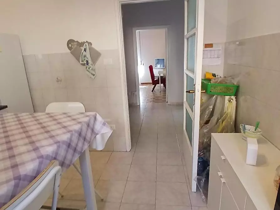 Immagine 13 di Appartamento in vendita  a Livorno