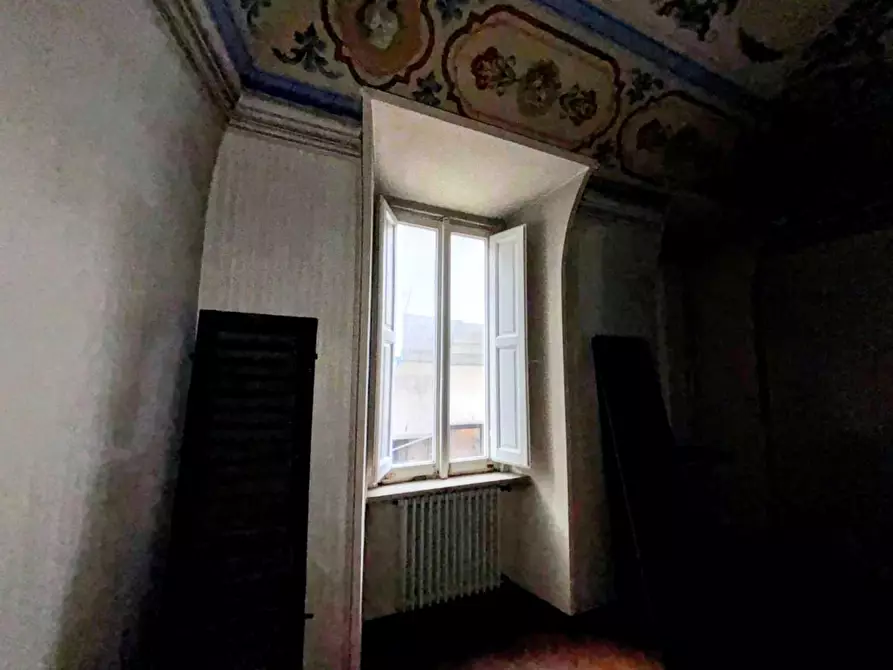 Immagine 11 di Appartamento in vendita  a Volterra