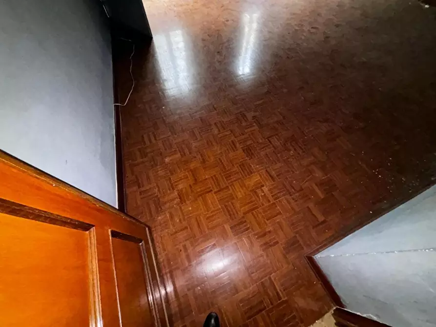 Immagine 9 di Appartamento in vendita  a Volterra