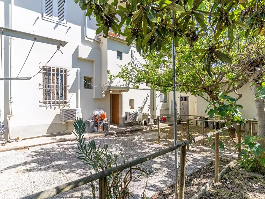 Immagine 8 di Casa quadrifamiliare in vendita  a Empoli