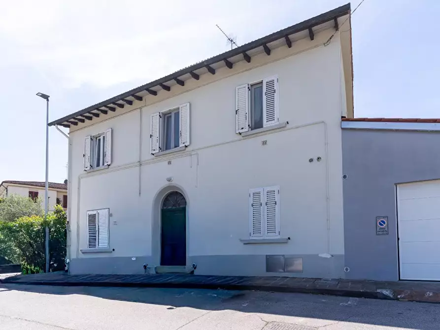 Immagine 3 di Casa quadrifamiliare in vendita  a Empoli